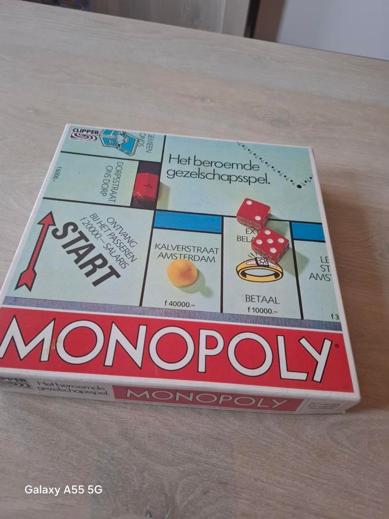 Monopoly - Het beroemde gezelschapsspel (Vintage), Postbus 3009, 3502 GA Utrecht, Gebruikt, Clipper, Vijf spelers of meer