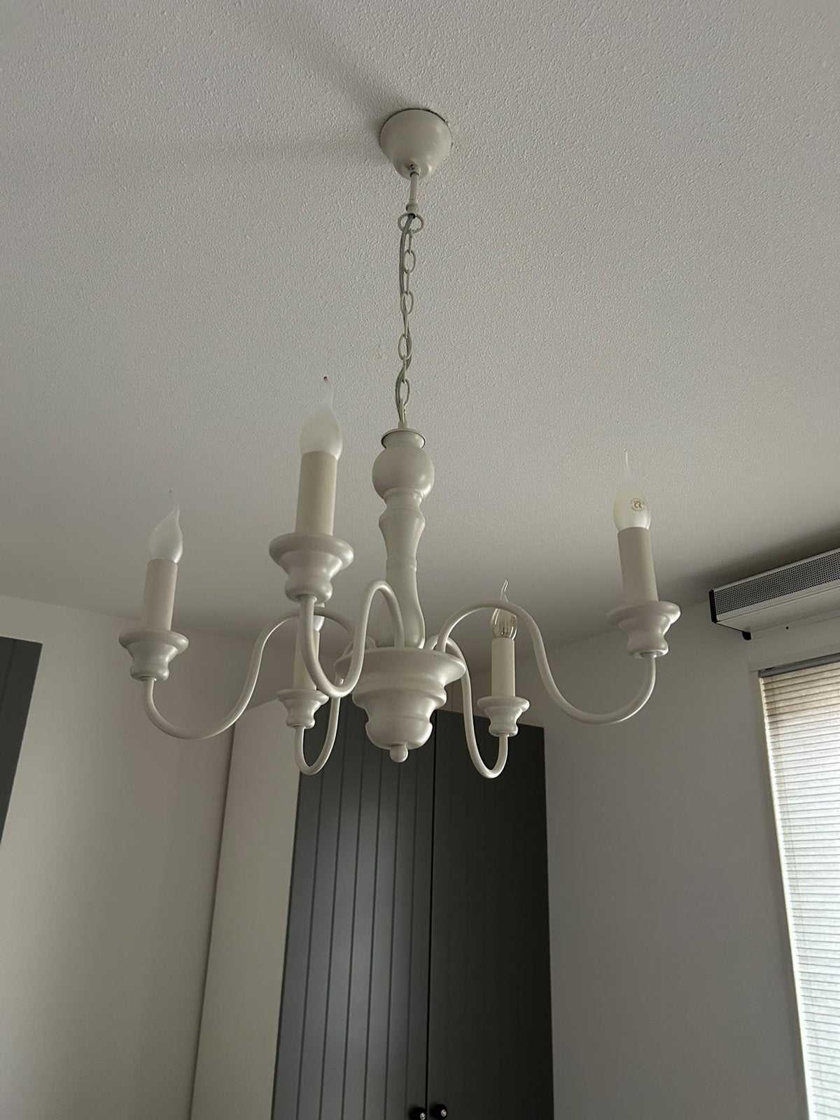 Witte kroonluchter met 5 armen, Wit, Zo goed als nieuw, Overige vormen, Ophalen