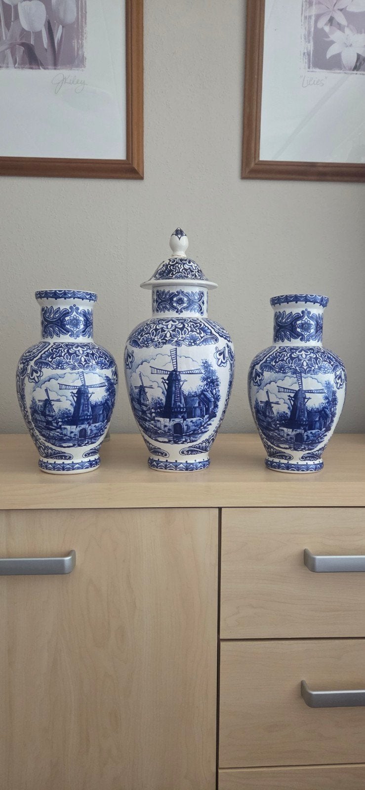Set van 3 Oude Delftse Blauwe Vazen met Molenlandschap, Antiek en Kunst, Antiek | Vazen, Ophalen
