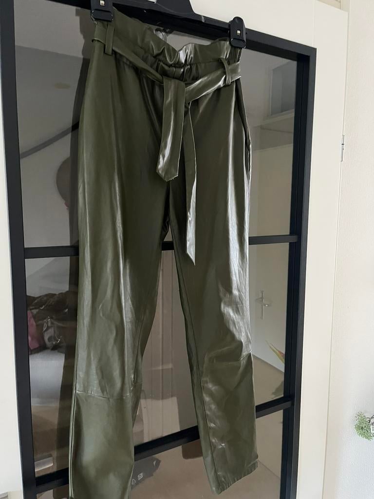 DANTE6 hele gave faux leren groene broek mt2 = mt38, Maat 38/40 (M), DANTE6, Ophalen of Verzenden, Zo goed als nieuw