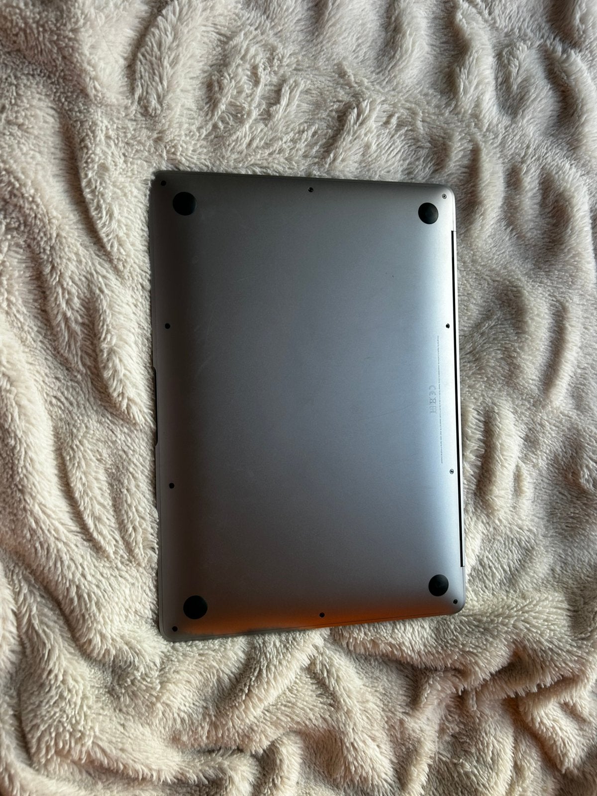 Foto 4 van MacBook Air 13 inch 2020 | i3 | 8GB RAM | 256GB SSD |