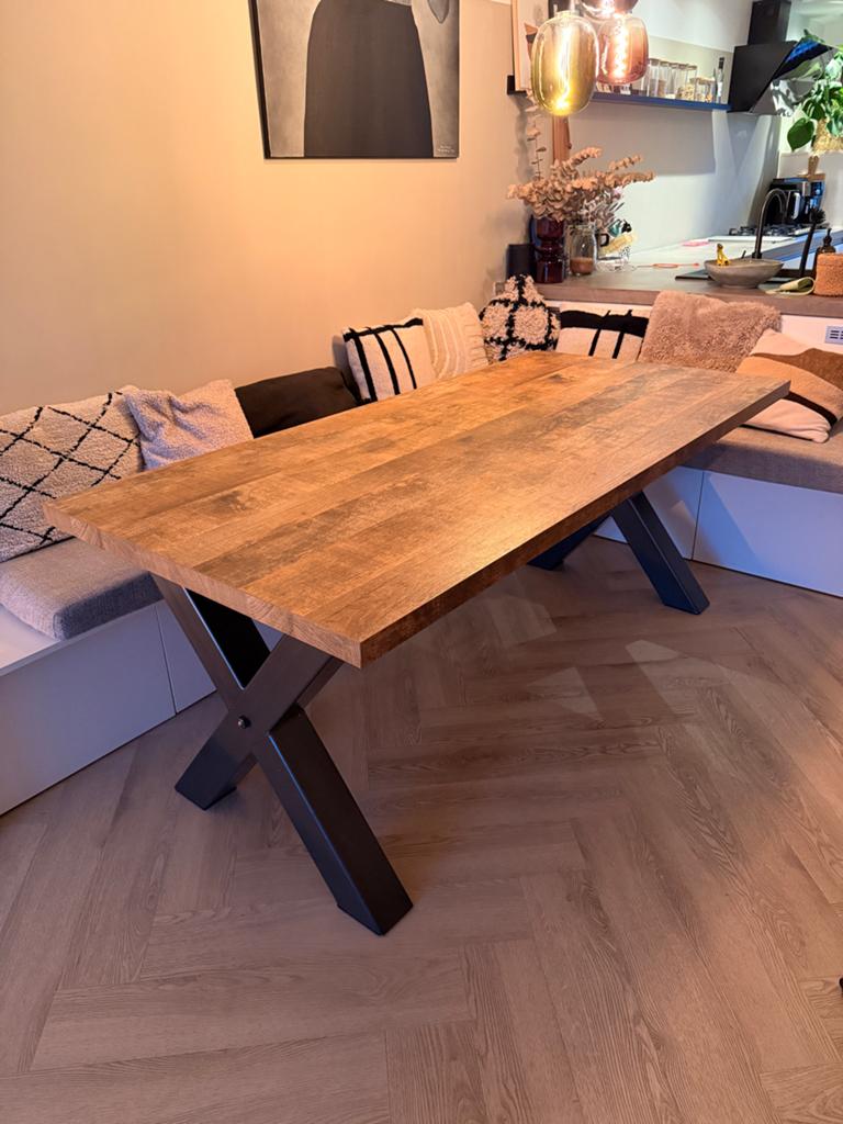 Eettafel 190x90 cm met stalen poten en krasvast blad, Huis en Inrichting, Ophalen, 50 tot 100 cm, Zo goed als nieuw, Vijf personen of meer