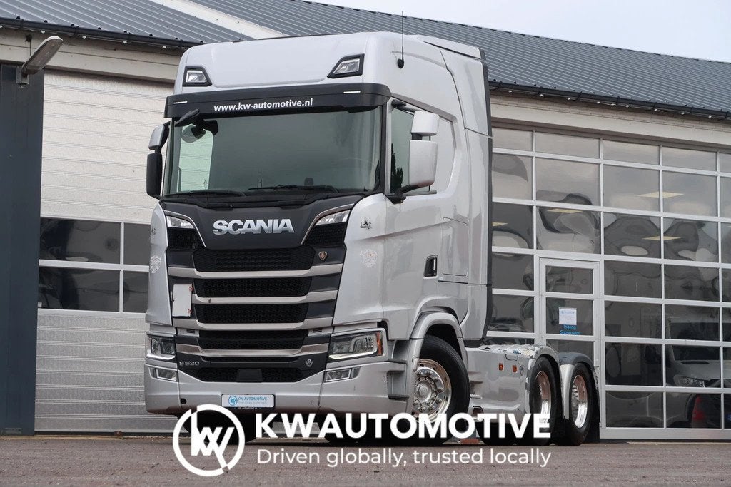 Scania S520 V8 NGS 6X2/ FULL AIR/ DOUBLE BOOGIE (bj 2020), Auto's, Euro 6, Scania, 520 pk, Leder