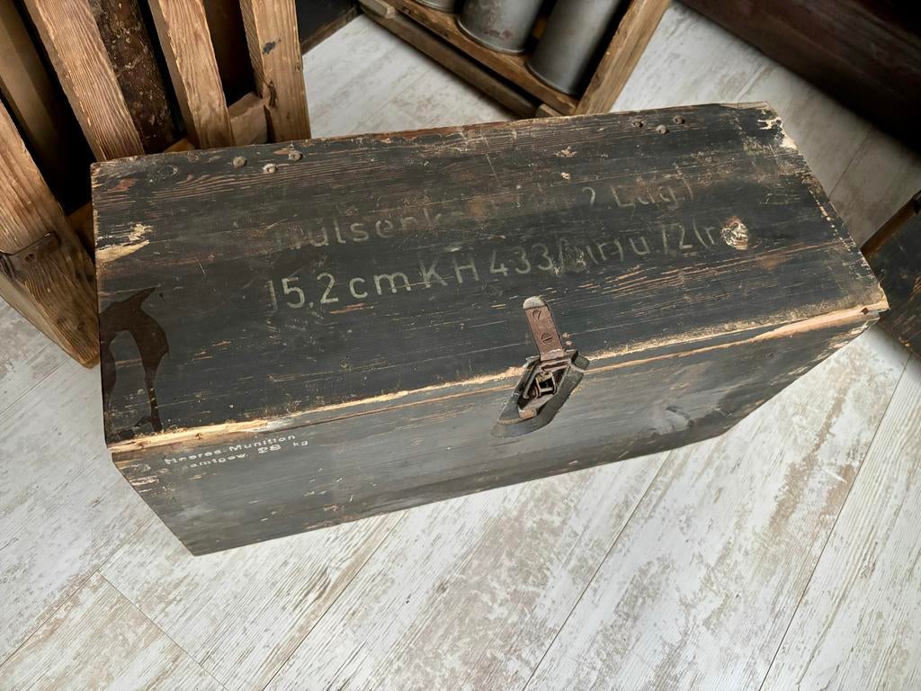 Duitse WO2 kist voor 2 15,2cm Beute munitie hulzen, Ophalen of Verzenden, Landmacht, Duitsland, Kist of Geocache