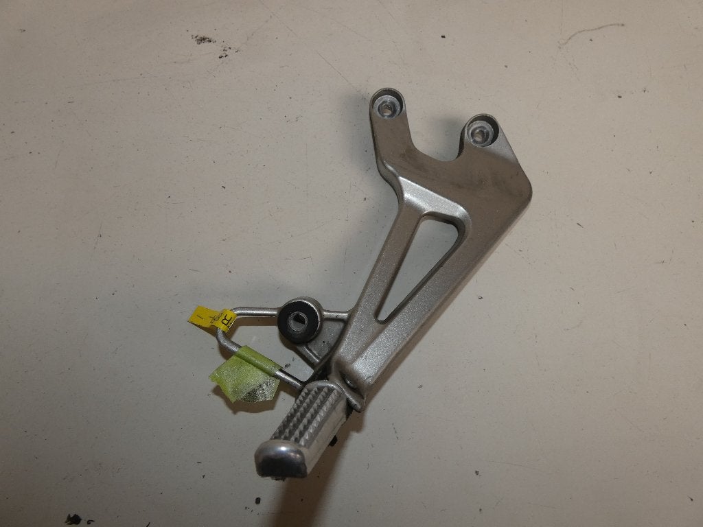 HONDA VFR800 FI  1998-2001  voetsteun achter, Ophalen of Verzenden, Gebruikt