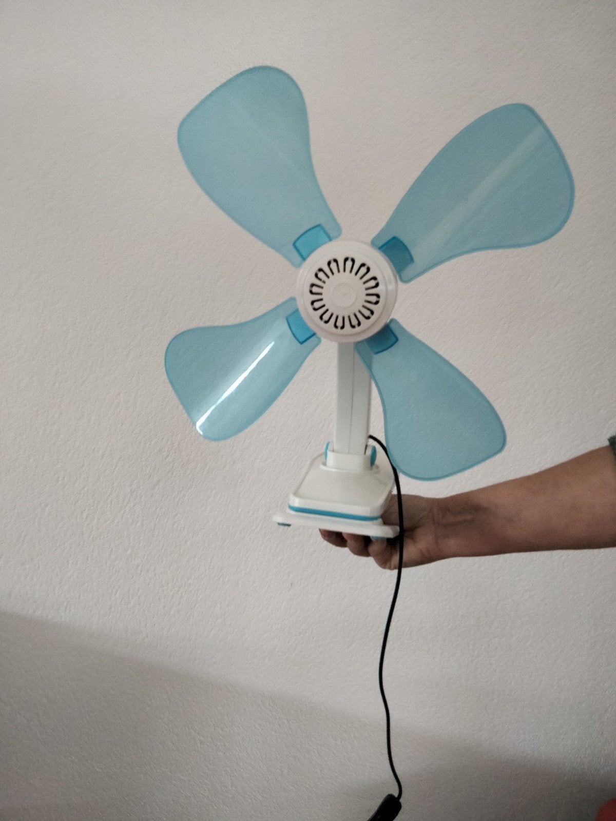 Camper ventilator 12 volt, Ophalen, Zo goed als nieuw