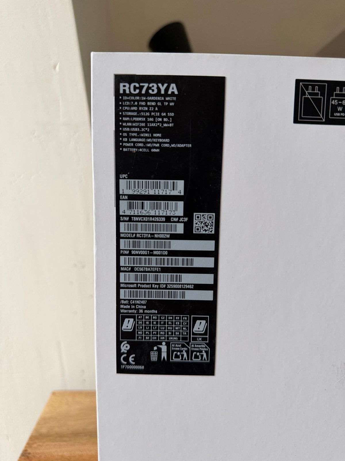 Foto 4 van ASUS ROG Ally RC73YA - Zo goed als nieuw