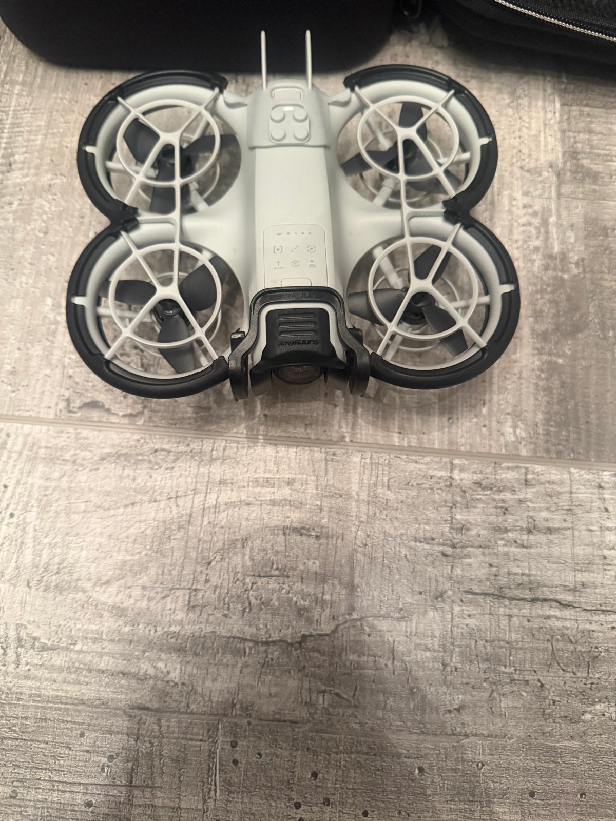 DJI neo fly more Drone met Controller en Accessoires, 250 tot 900 gram, Cameradrone, Extra accu('s), Zo goed als nieuw