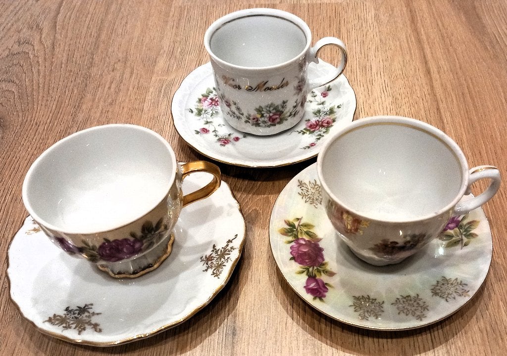 3 sets Brocante Kop & Schotel - Porselein - NIEUW (Vitrine), Ophalen of Verzenden