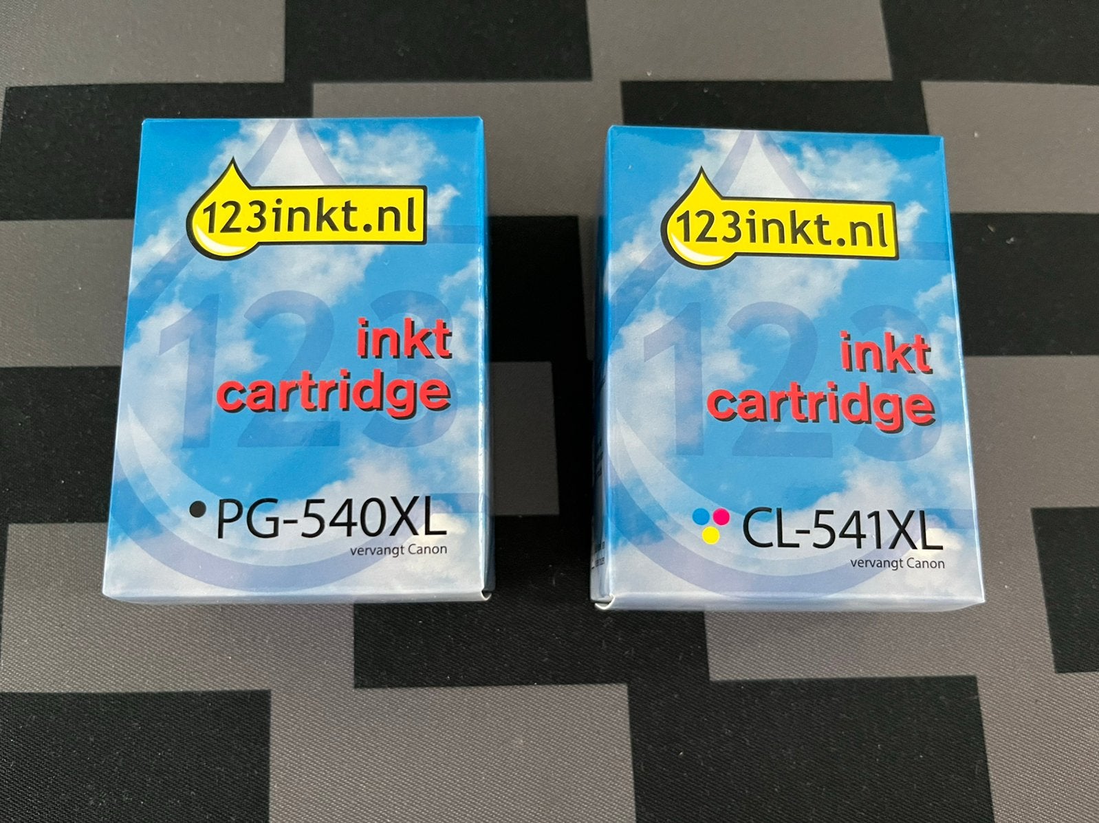 Inkt catridges PG-540/CL541 mulipack zwart en kleur, Ophalen of Verzenden, Nieuw, Cartridge