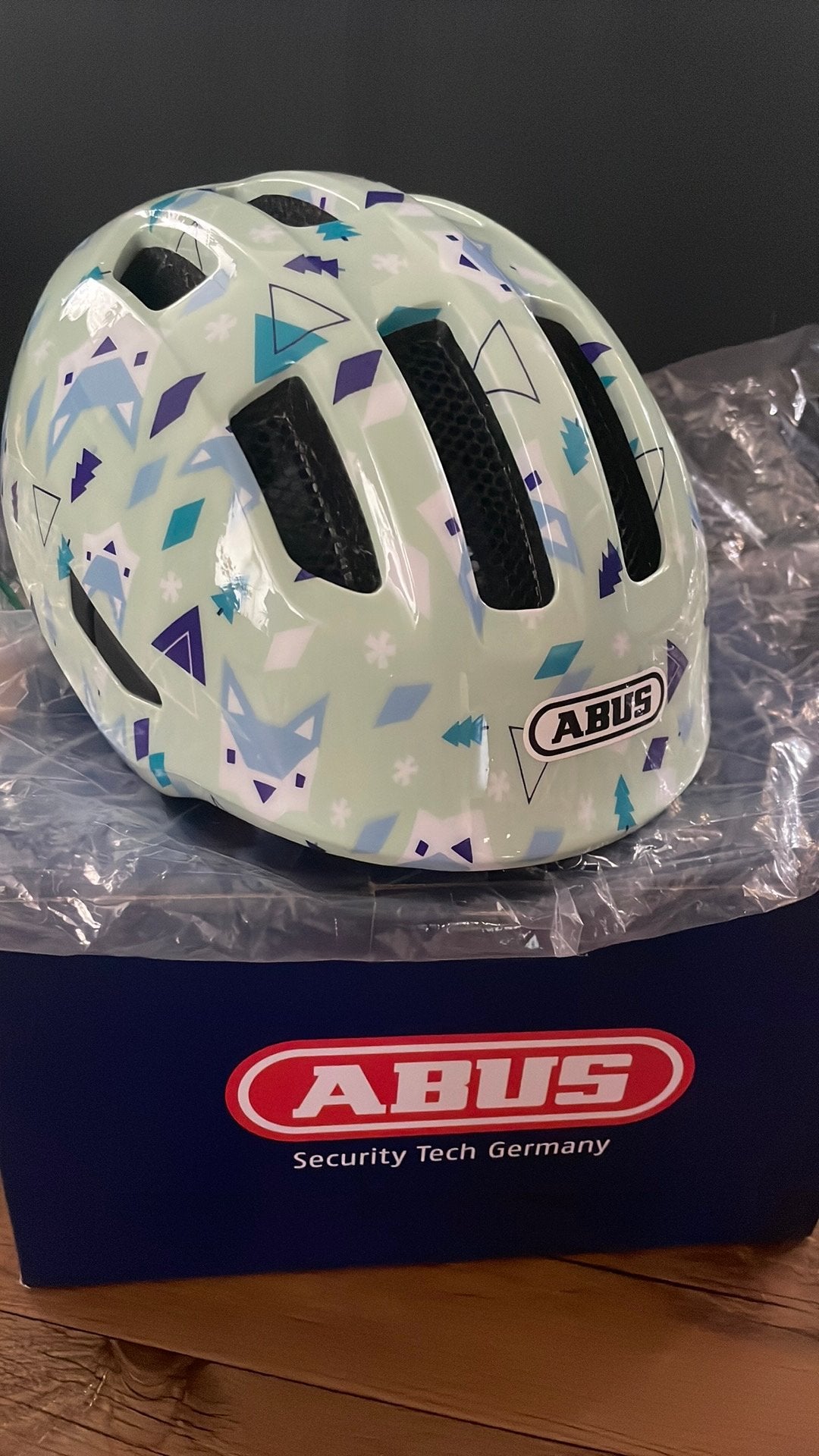 Abus fietshelm smiley 3.0 maat M, Ophalen of Verzenden, Nieuw, M, Jongen of Meisje