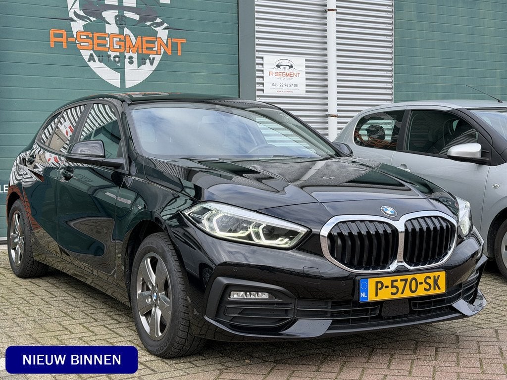 BMW 1-serie 118i High Executive / Automaat / Virtual Cockpit, 136 pk, Gebruikt, Automatische klimaatregeling, Zwart