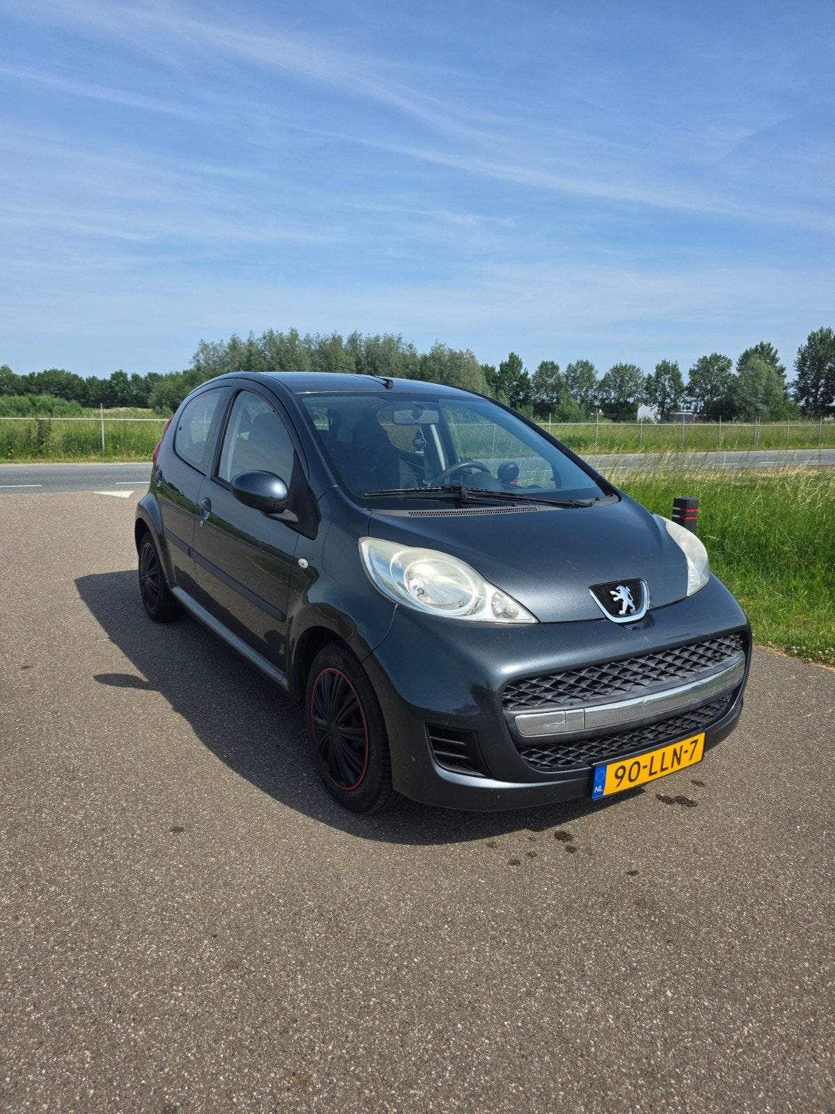 Peugeot 107 1.0 Benzine | Zuinig | Ideale stadsauto | 90-LLN, Bedrijf, Te koop