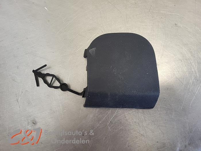 Afdekkap Sleepoog voor van een Renault Trafic (0DPL), Auto-onderdelen, Gebruikt, -, Renault, -