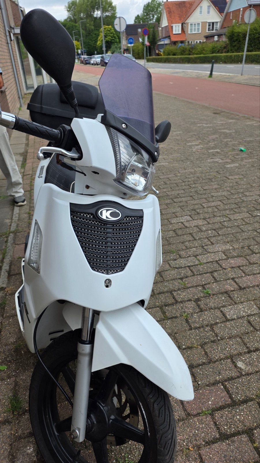 Kymco scooter met vastgelopen motor, Fietsen en Brommers, Ophalen, Gebruikt, People S