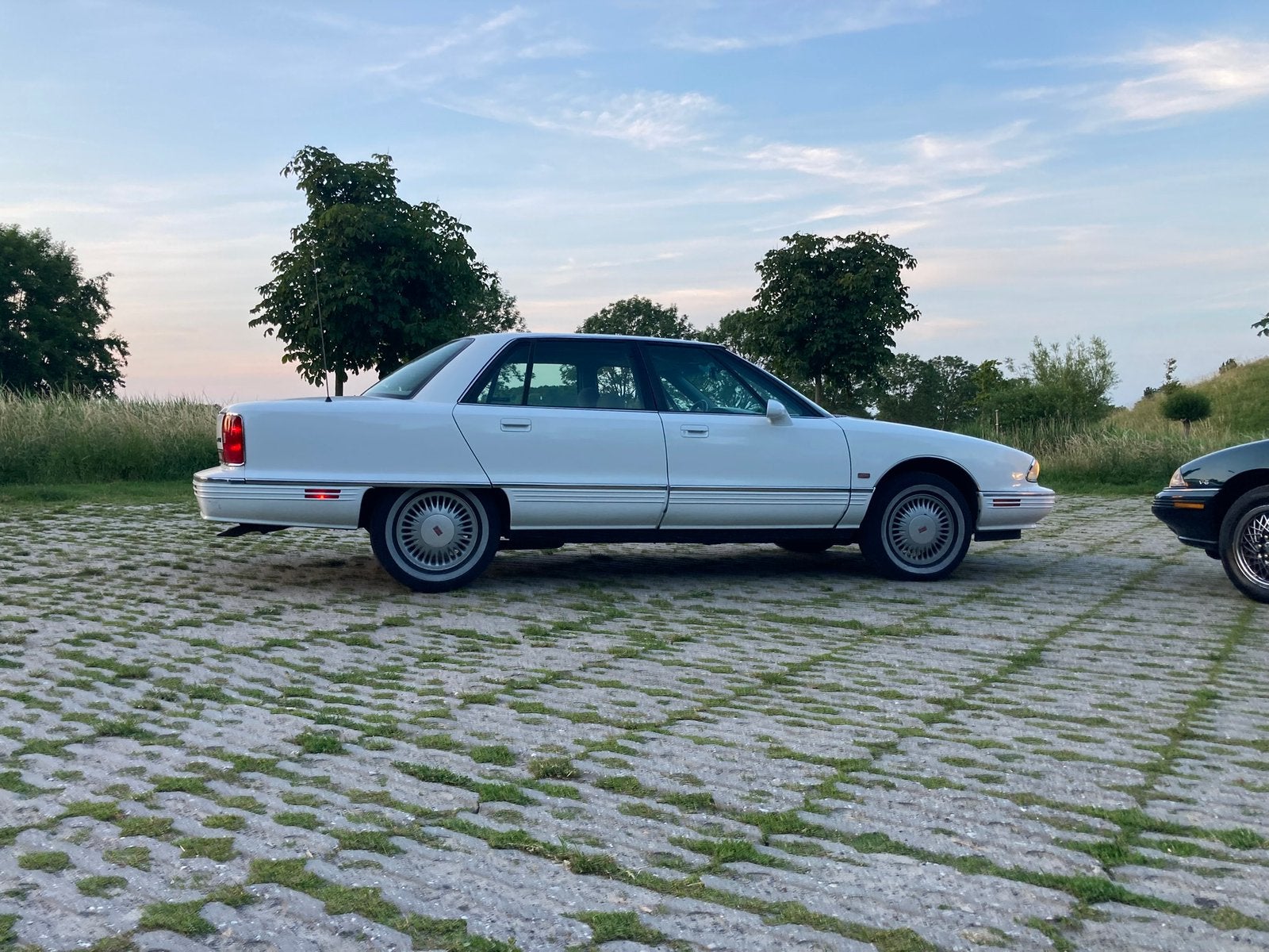 Oldsmobile 98 1995, Auto's, Oldsmobile, Particulier, ABS, Airconditioning, Automatische klimaatregeling, Bochtverlichting, Boordcomputer