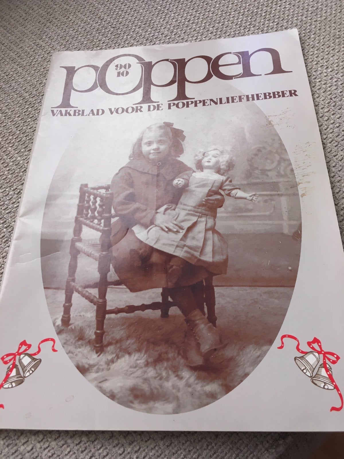 Poppen VAKBLAD VOOR DE POPPENLIEFHEBBER., Ophalen of Verzenden, Zo goed als nieuw, Poppen maken
