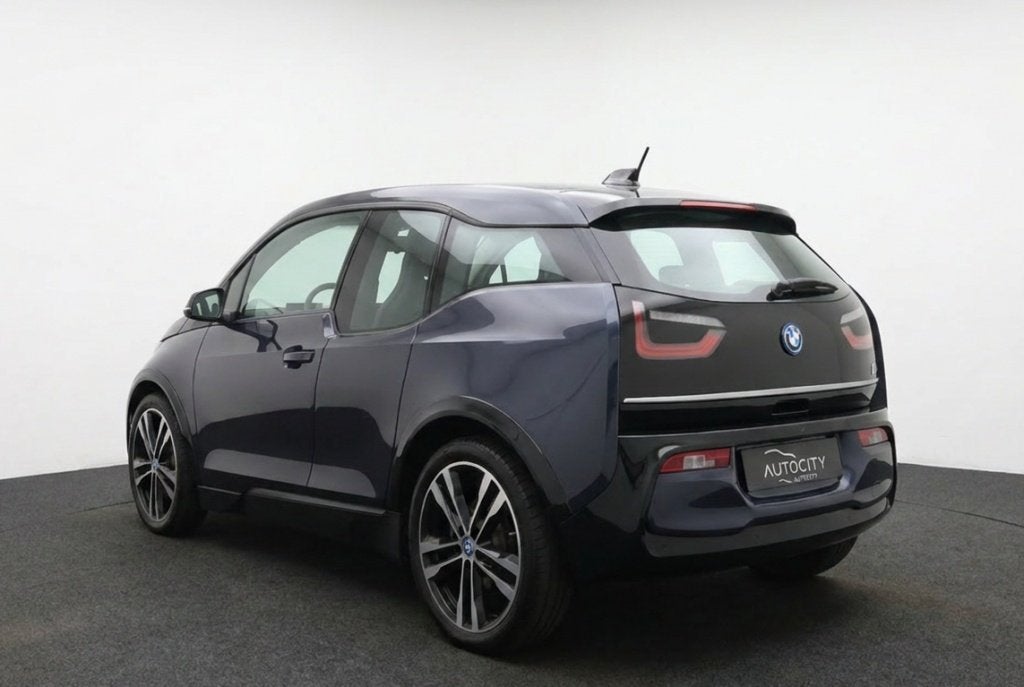 BMW i3 S 184PK 120Ah Schuifdak | H&K | Warmtepomp | 20" LM |, Automaat, 0 cilinders, Gebruikt, 4 stoelen