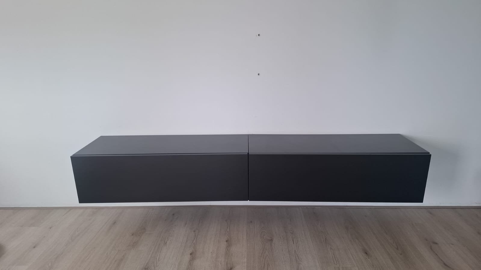 Zwevend TV-meubel / Wandmeubel - Zwart, Huis en Inrichting, Kasten | Televisiemeubels, Ophalen, Gebruikt, 200 cm of meer, Minder dan 100 cm