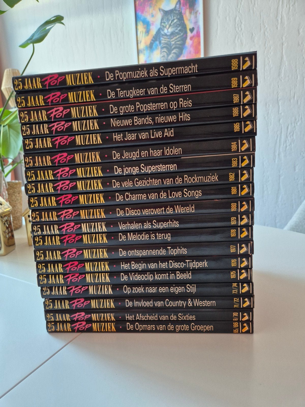 bij geen animo gaat het naar de kringloop, Boeken, Ophalen, Zo goed als nieuw, Genre of Stijl, Onbekend