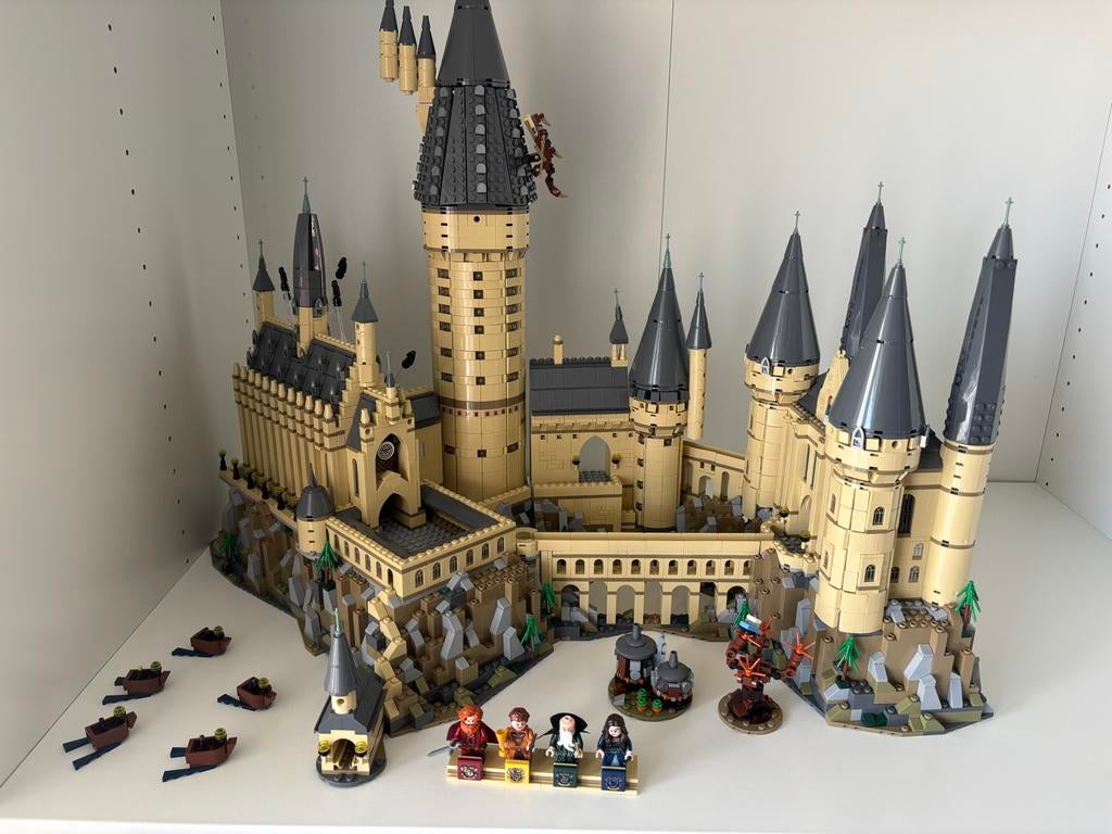 LEGO Harry Potter Zweinstein hogwarts Kasteel (71043), Ophalen of Verzenden, Zo goed als nieuw