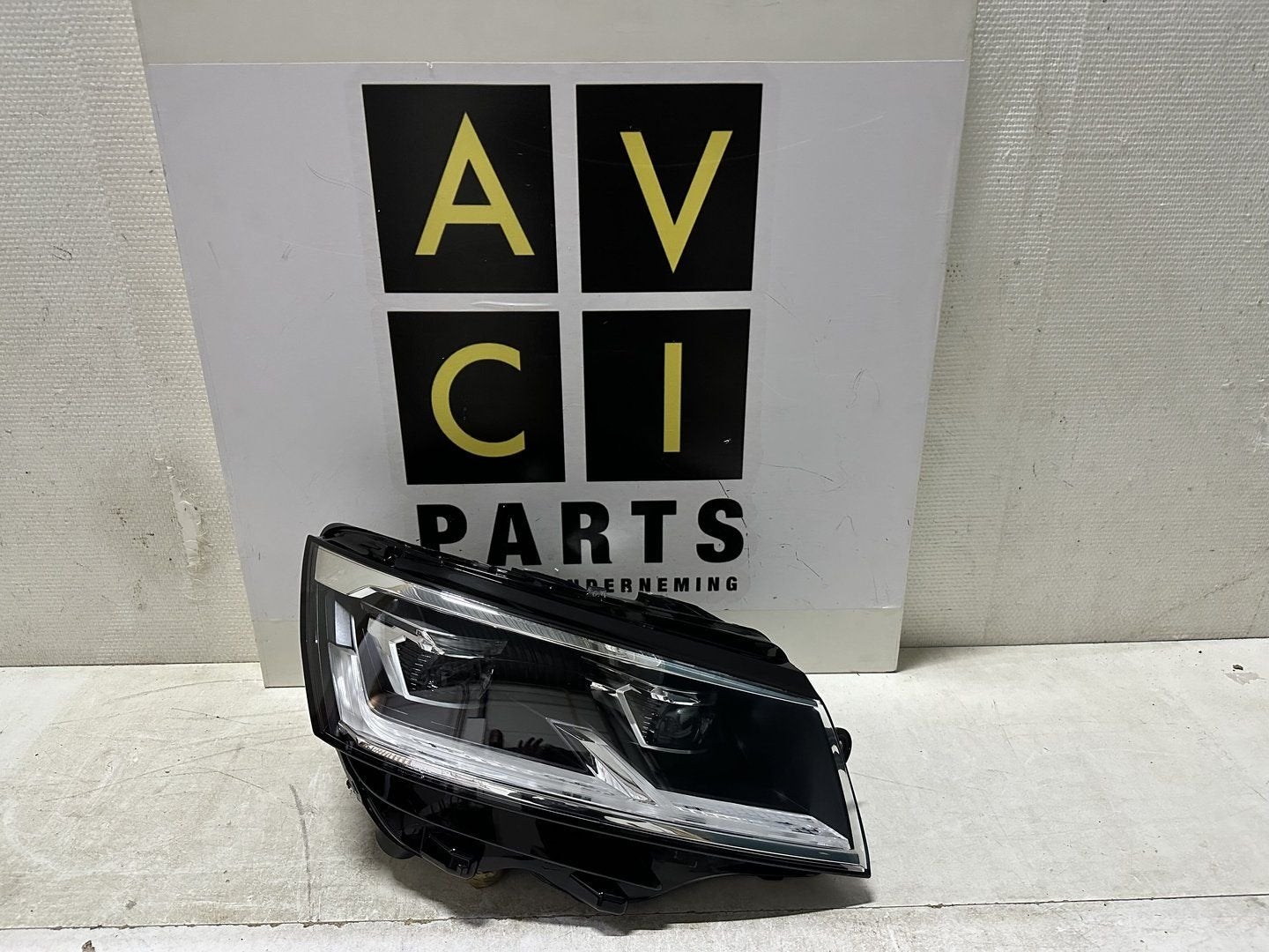 Koplamp Volkswagen Transporter T6 Full Led 7L1941036D Rechts, Gebruikt, -, Volkswagen, -