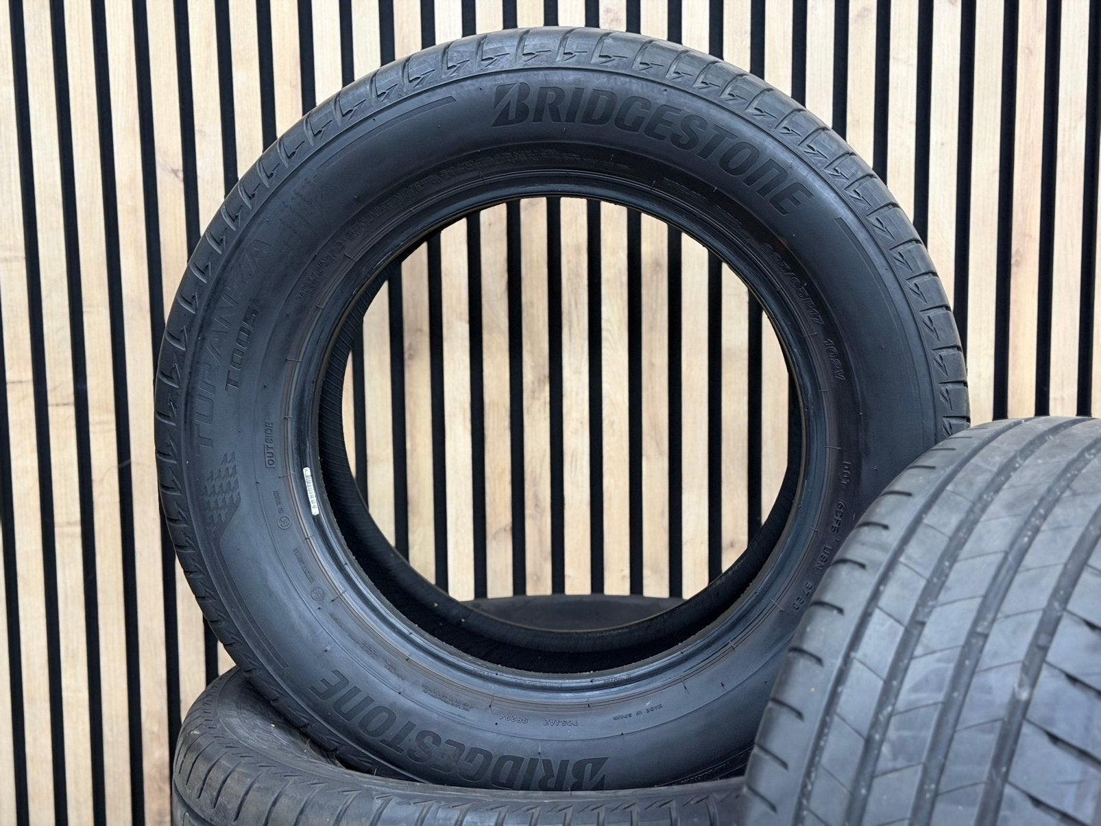 4x 225-65-17 BRIDGESTONE ZOMER 6mm + €250,- all incl!, Ophalen, 17 inch, Band(en), Zomerbanden