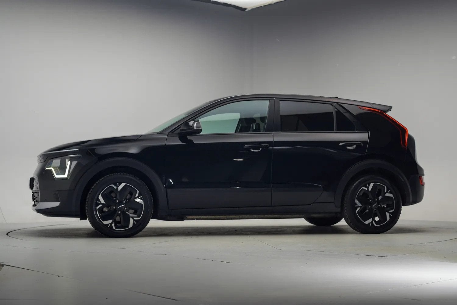 Kia e-Niro DynamicLine 64.8 kWh 3-fase [ Navi Adapt.cruise C, Auto's, Automaat, 8 kWh, Gebruikt, 750 kg