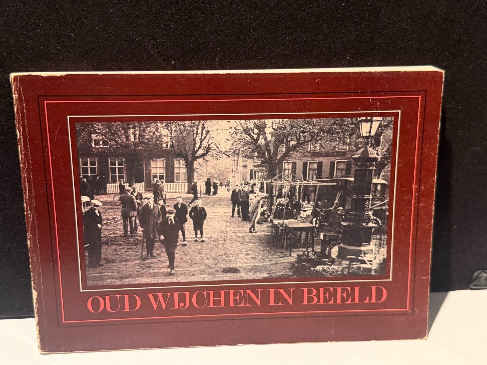 Oud Wijchen in Beeld - Historisch Fotoboek, Boeken, Ophalen of Verzenden, 20e eeuw of later, Gelezen