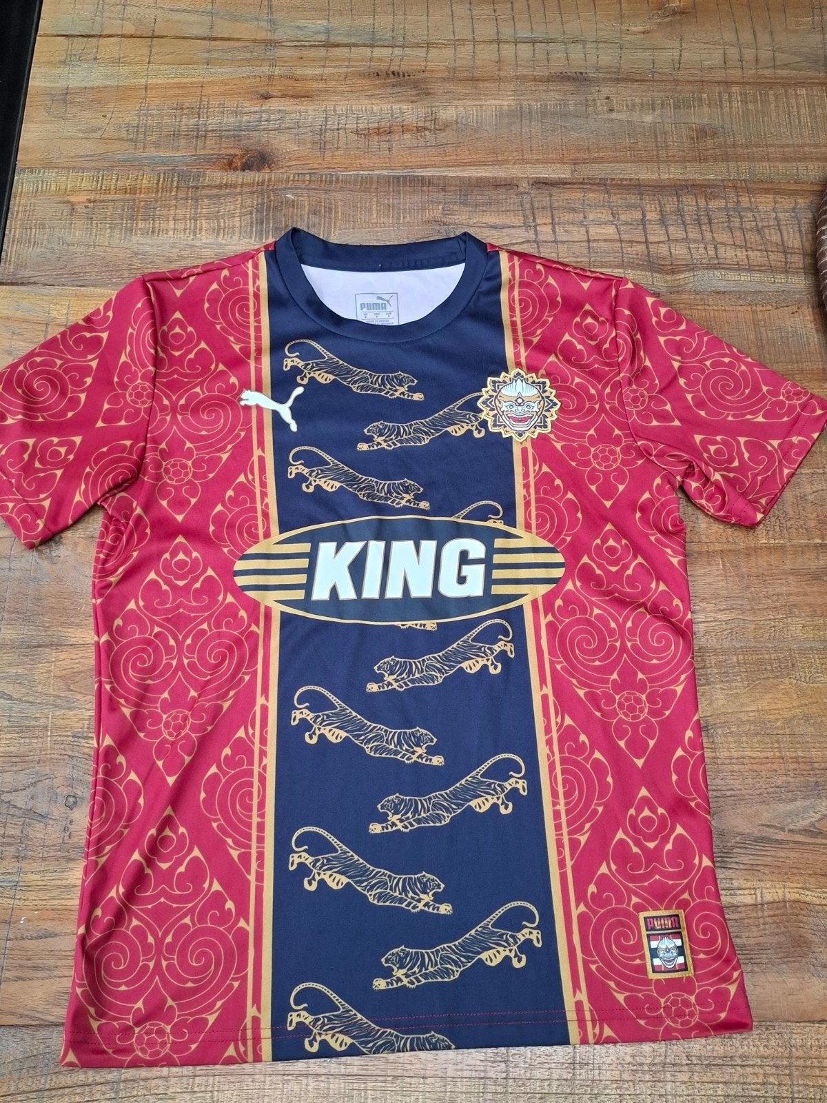 Bangkok City voetbal shirt maat S collectors item, Ophalen of Verzenden, Zo goed als nieuw, Buitenlandse clubs, Shirt