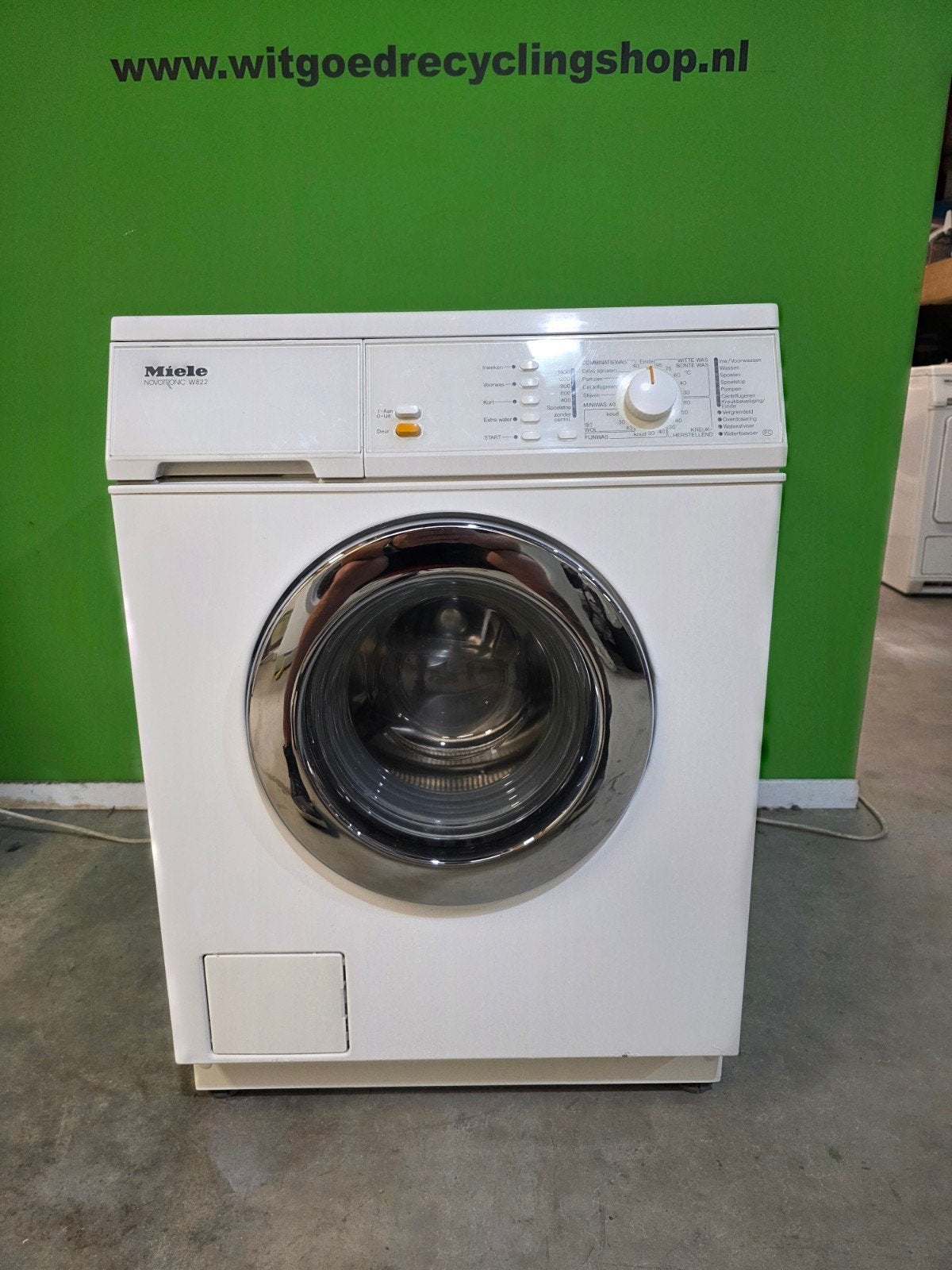 Miele Novotronic W822 Wasmachine - Refurbished, Topconditie, Info@miele.com, Refurbished, Ophalen of Verzenden, Miele