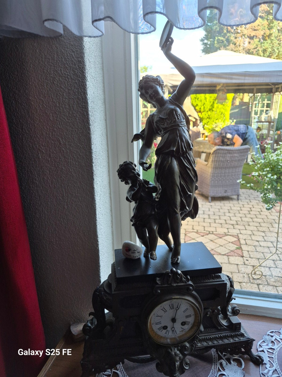 te koop wegens overcompleet, Ophalen