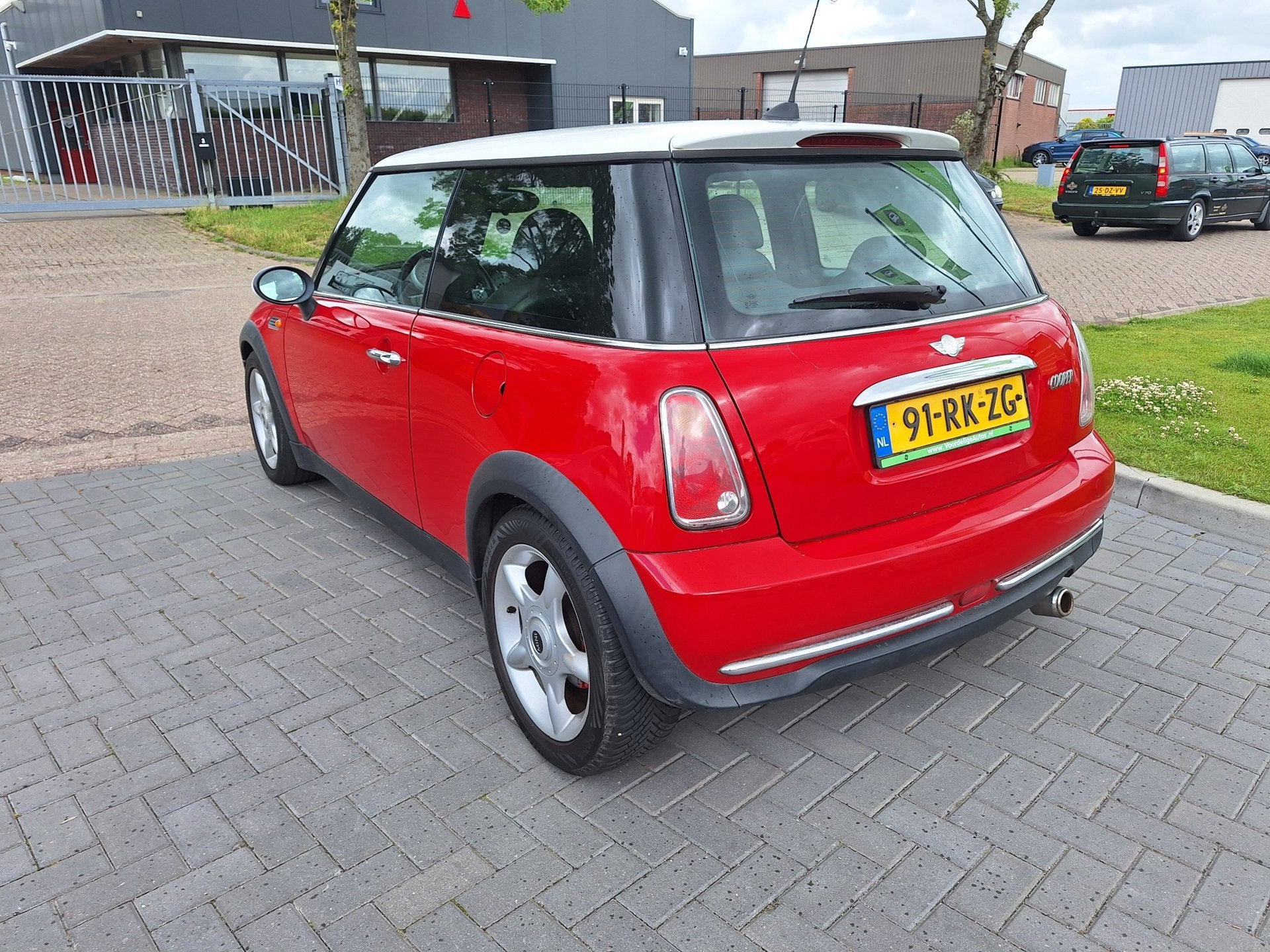 Mini 3-Deurs 1.6 Cooper Chili / Inruilkoopje, Auto's, Voorwielaandrijving, Gebruikt, 4 cilinders, 4 stoelen