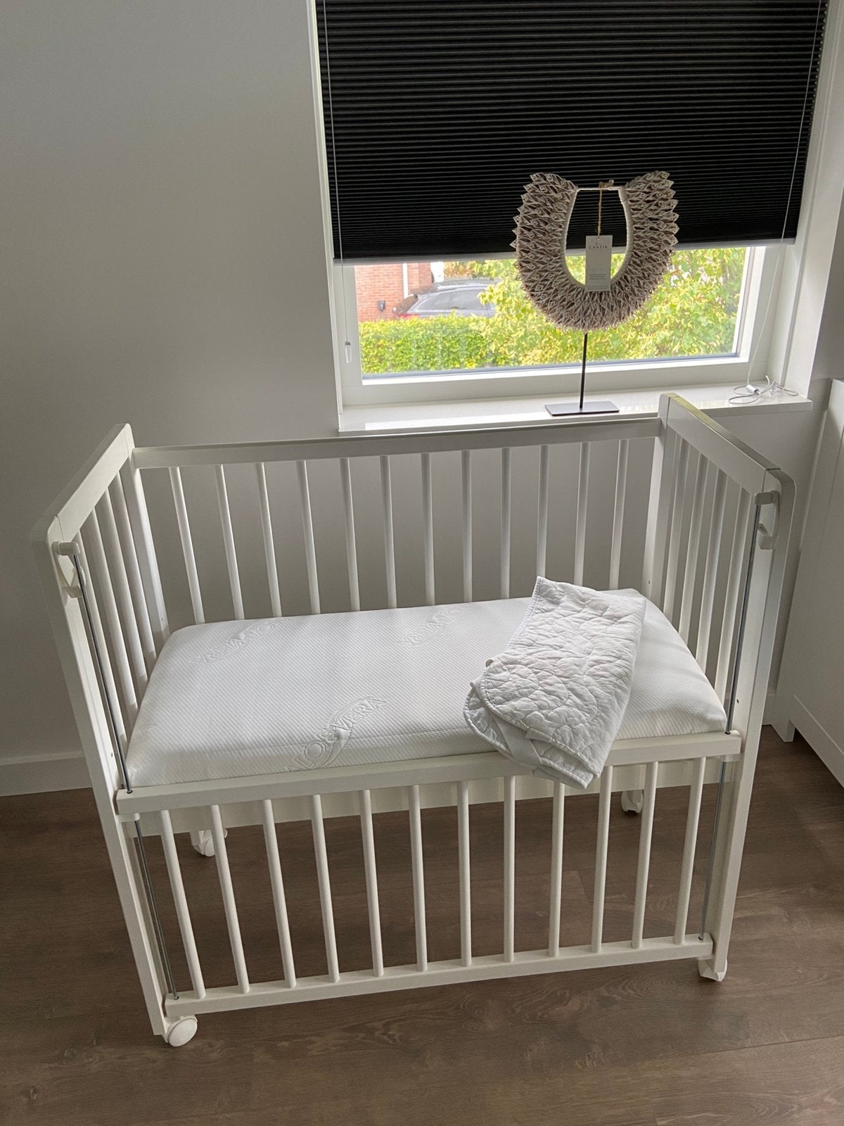 Petit amelie co-sleeper met wielen., Kinderen en Baby's, Ophalen, Zo goed als nieuw, Wieg