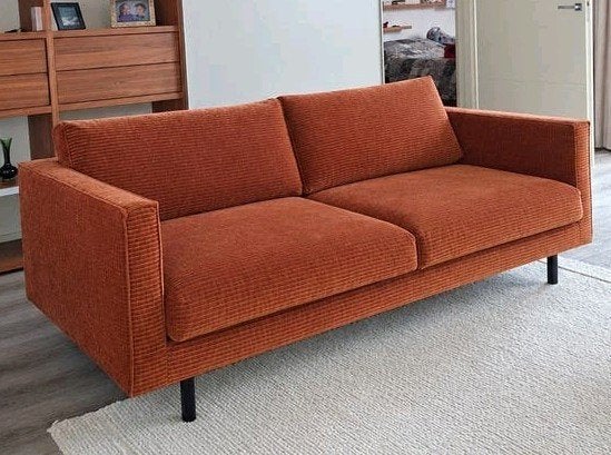 Nieuwstaat Bodilson zitbank met twee zware kussens, Ophalen, 100 tot 125 cm, Driepersoons, Zo goed als nieuw