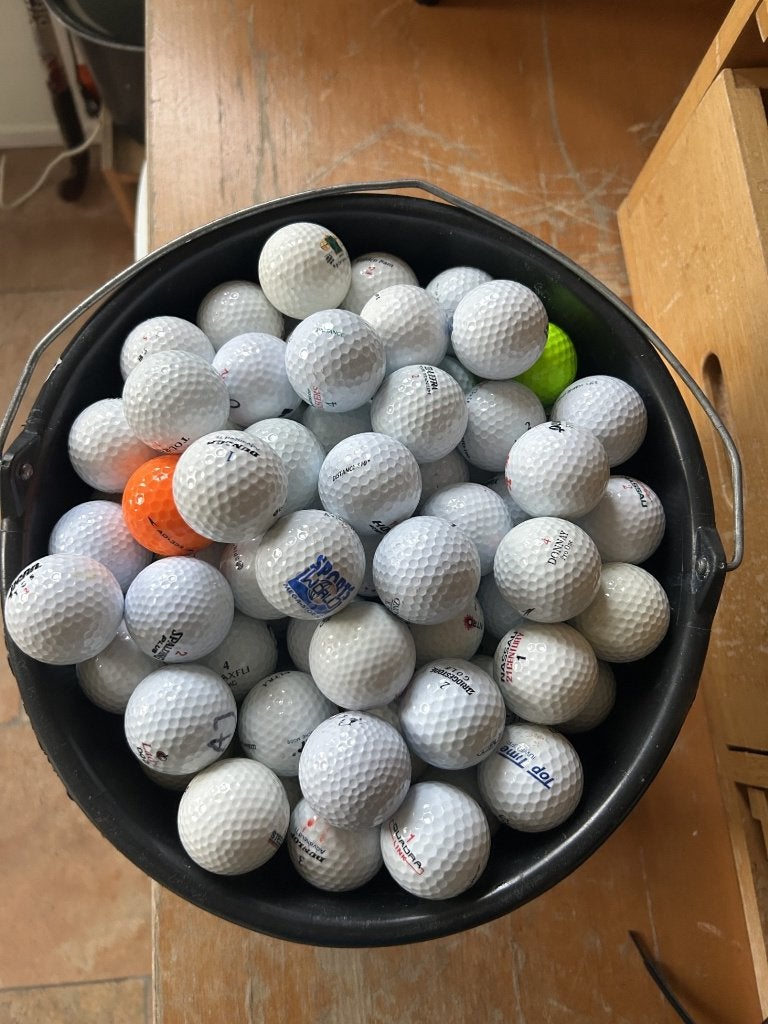 190 Golfballen van diverse (bekende) merken. Goede staat., Ophalen, Gebruikt, Bal(len)