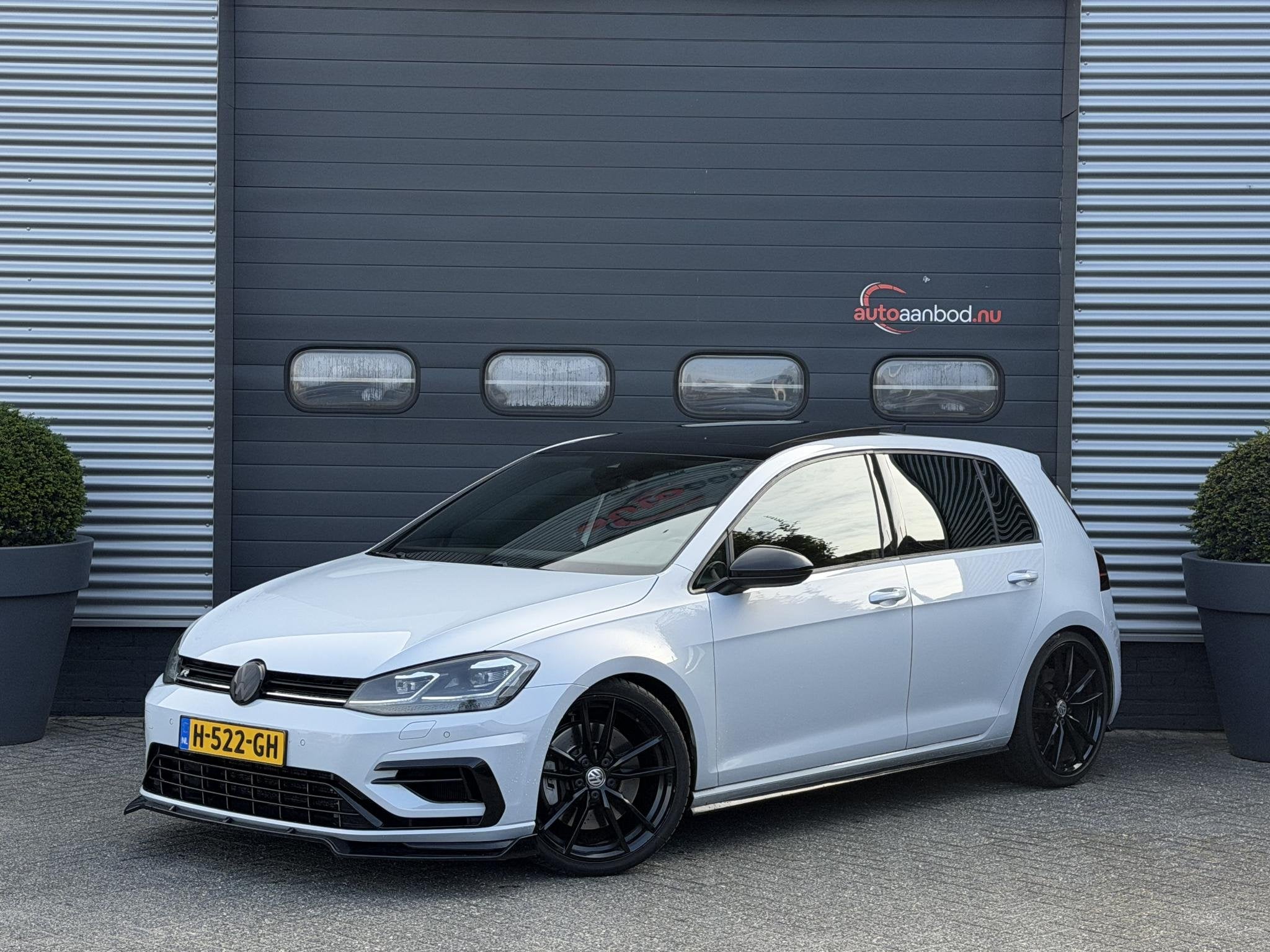 Volkswagen Golf 2.0 TSI 4Motion R 405 PK| Akrapovic | Panora, Auto diversen, Automaat, 1984 cc, Volkswagen, Kundenbetreuung@volkswagen.de