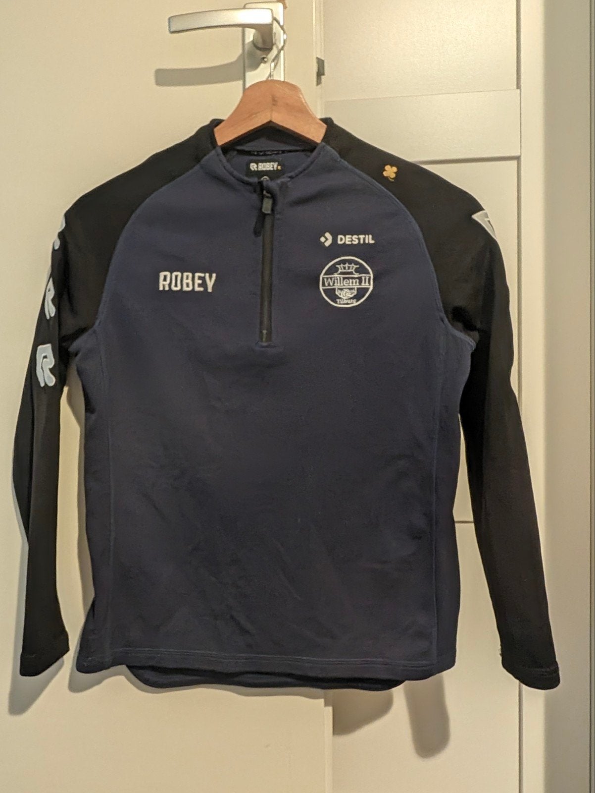 2x Willem II shirt maat 152 (Robey Sportswear), Ophalen of Verzenden, Zo goed als nieuw, Robey Sportswear, Jongen of Meisje