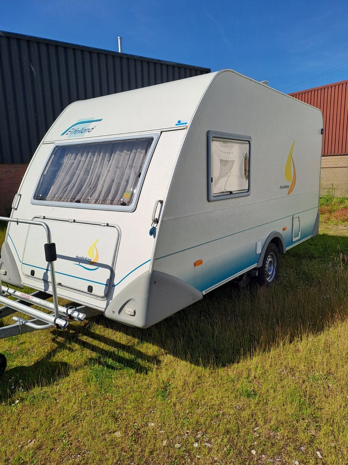Eifelland Holiday caravan uit 2002 met voortent en mover, Caravans en Kamperen, Particulier