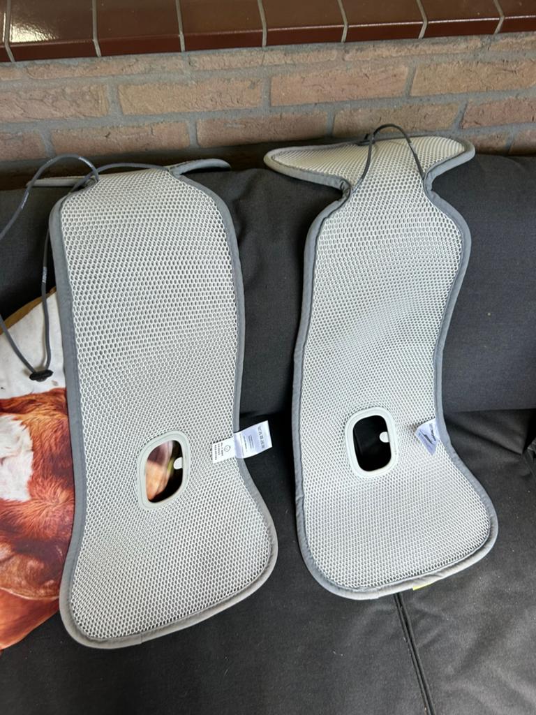 AeroMoov Air Layer Inlegger Autostoel Groep 1, Autogordel of Isofix, 9 t/m 18 kg, Zo goed als nieuw, Ophalen