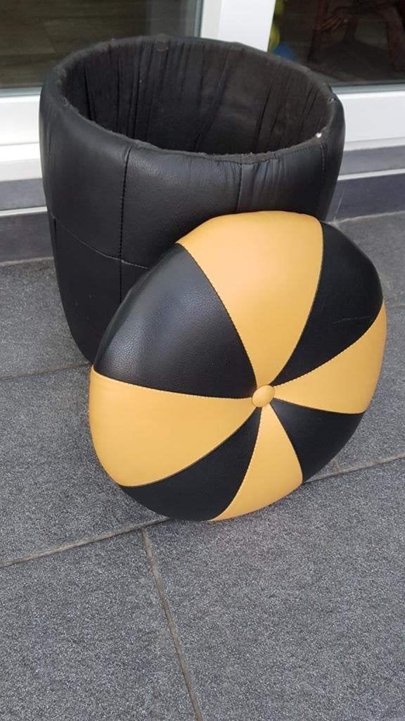 Vintage poef zwart/geel leer, Minder dan 50 cm, 125 cm of meer, Leer, Ophalen of Verzenden