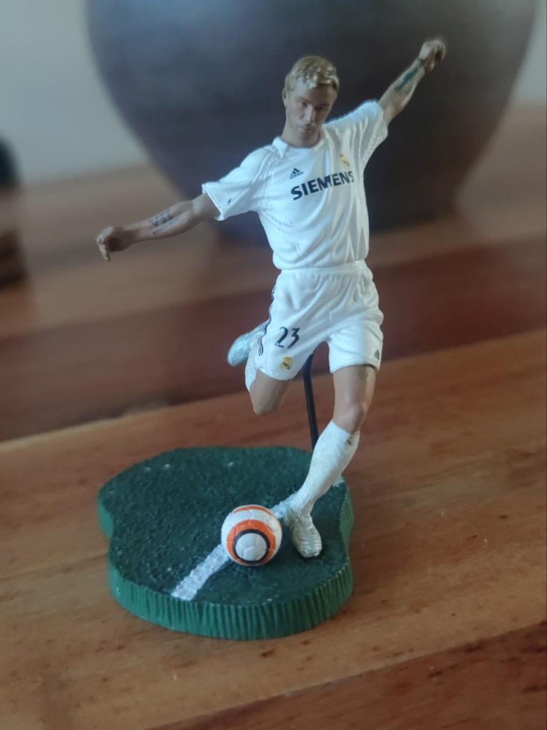 David Beckham figuur Real Madrid - FT Champs ong 15 cm groot, Ophalen of Verzenden, Zo goed als nieuw, Buitenlandse clubs, Beeldje of Poppetje