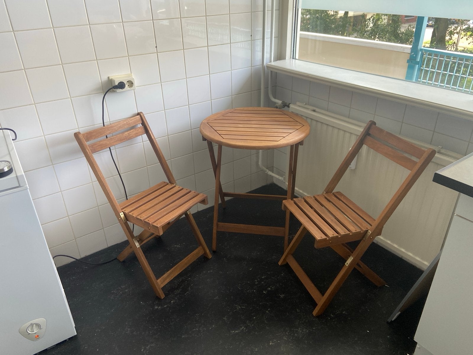 Tuinset Kreta - rond - 3-delig - bruin acaciahout - Xenos, Tuin en Terras, Tuinsets en Loungesets, Eettafel, Zo goed als nieuw