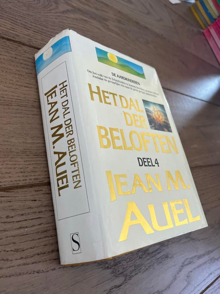 Het Dal der Beloften - Deel 4 van De Aardkinderen, Ophalen of Verzenden, Gelezen, Nederland