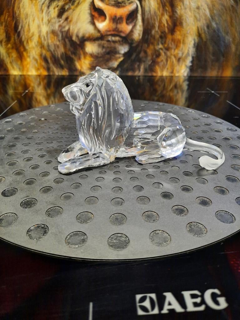 swarovski jaarstuk leeuw, Verzamelen, Swarovski, Ophalen of Verzenden, Zo goed als nieuw, Figuurtje