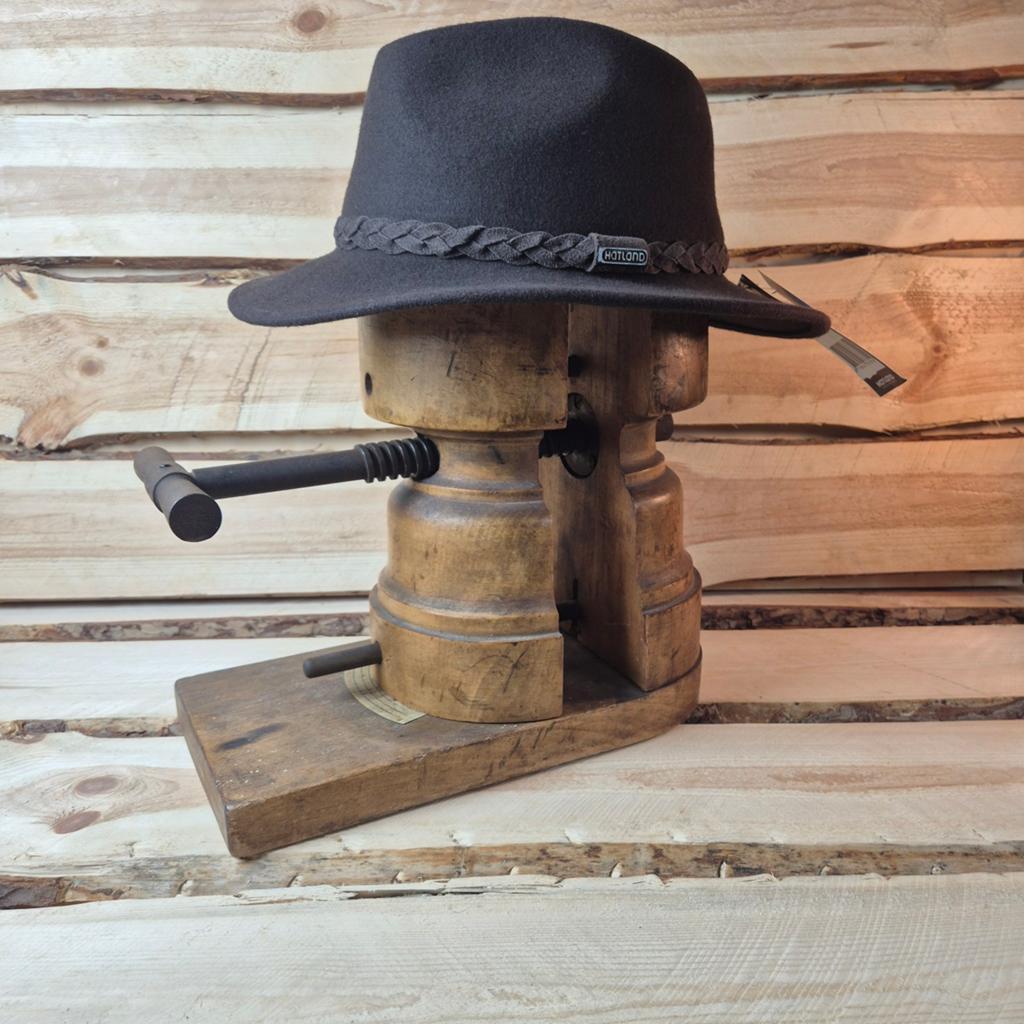 Hatland Traveller Fedora - Black - 100% wool -size 60 - New, 60 cm (XL, 7½ inch) of meer, Hoed, Nieuw, Ophalen of Verzenden