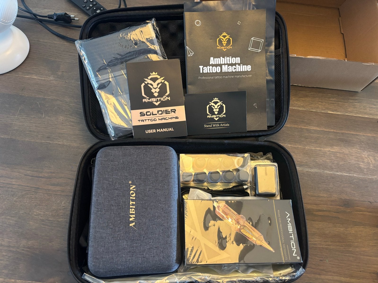 Ambition Tattoo Machine Set - Compleet en Nieuw, Hobby en Vrije tijd, Overige Hobby en Vrije tijd, Ophalen, Nieuw