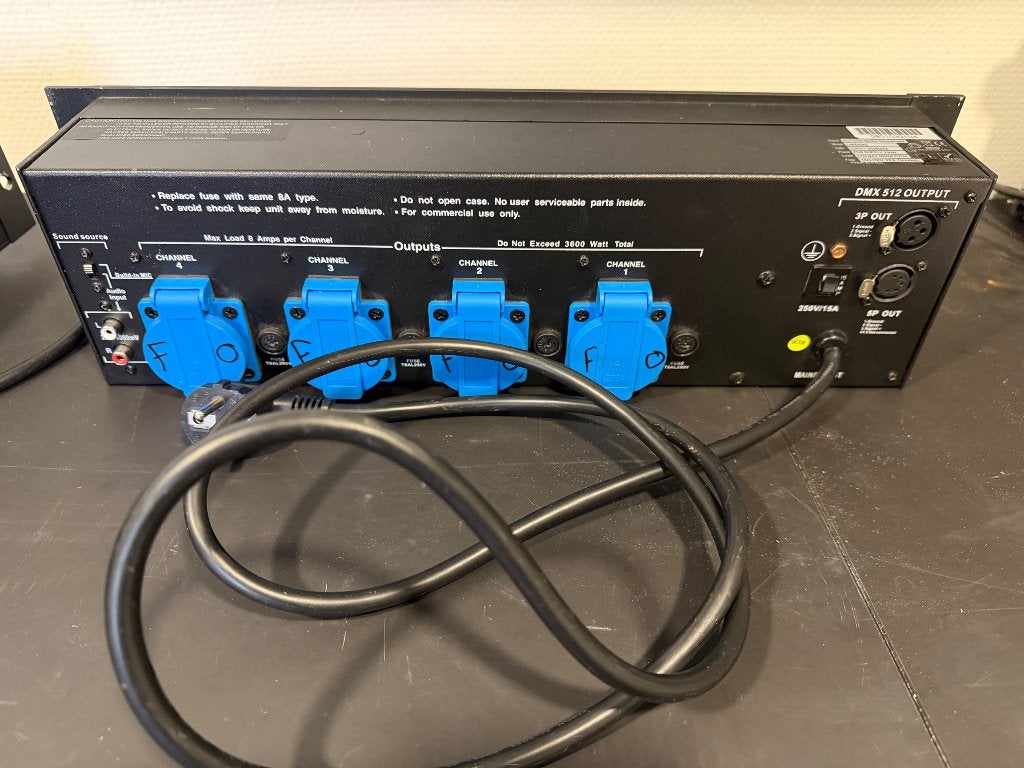 Foto 4 van JB systems LM 440 lichtmodulator 2 stuks