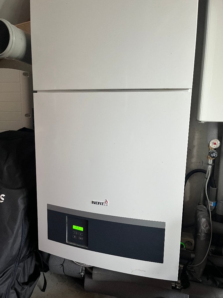 Nefit Ventilatie warmtepomp Ventiline VA/W 1.4 C, Ophalen, Hoog rendement (Hr), Overige typen, Zo goed als nieuw