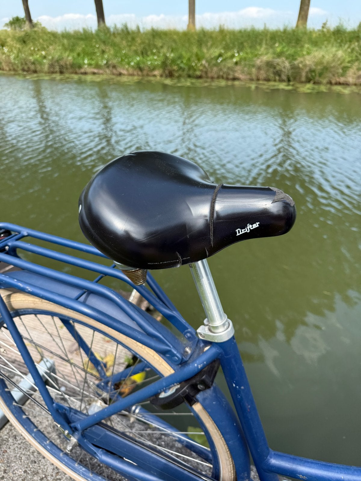 Damesfiets met krat - Klaar voor een tweede ronde!, Terugtraprem, Gebruikt, Versnellingen, Ophalen